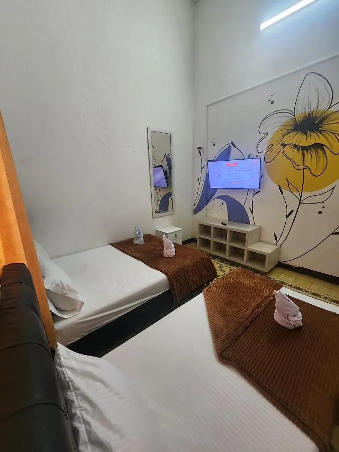 Hostal Casa Linda Medellin, Centro 0*, メデジン コロンビア