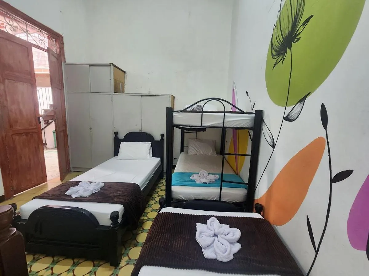 ゲストハウス Hostal Casa Linda Medellin, Centro コロンビア