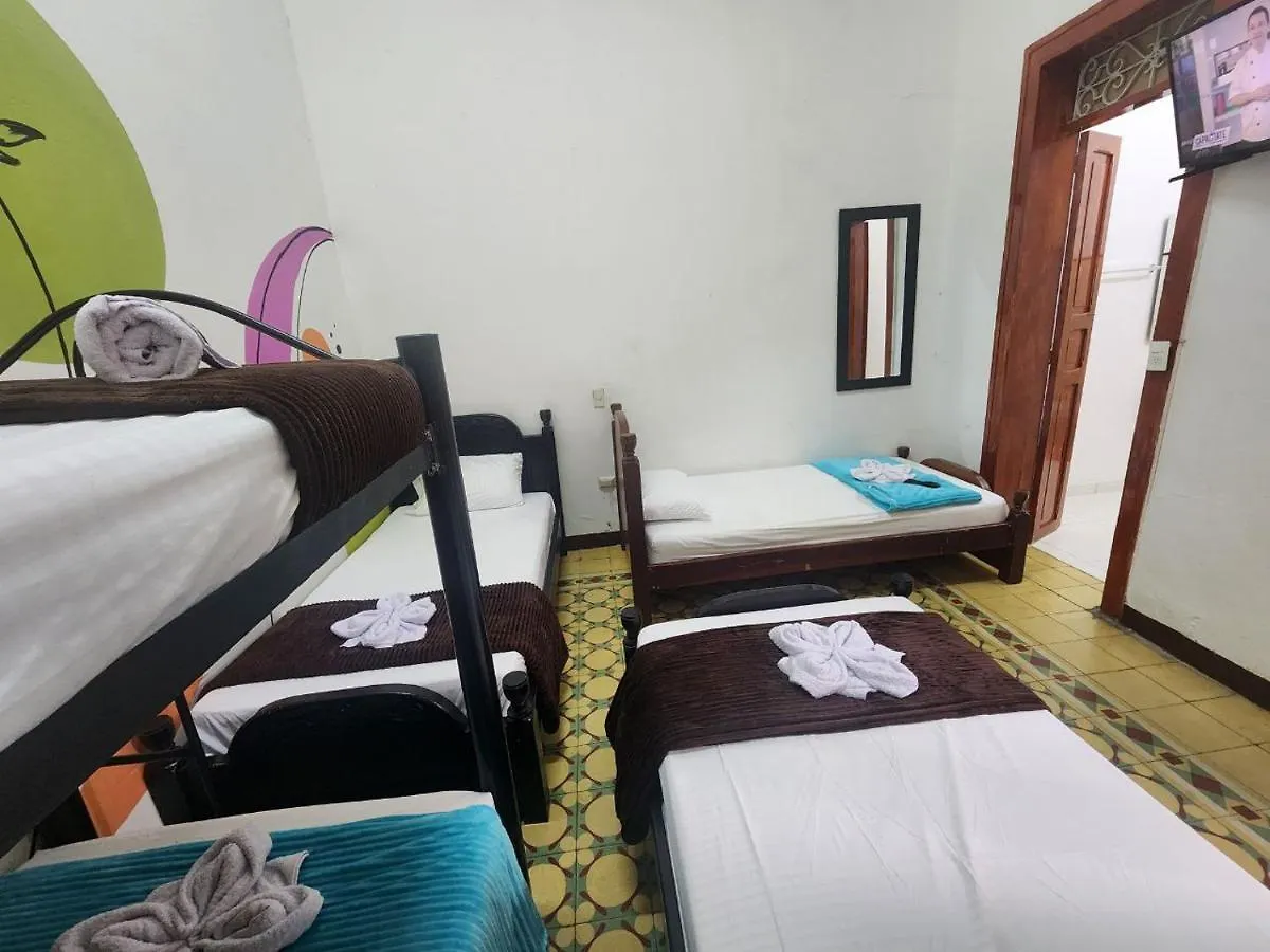 Hostal Casa Linda Medellin, Centro