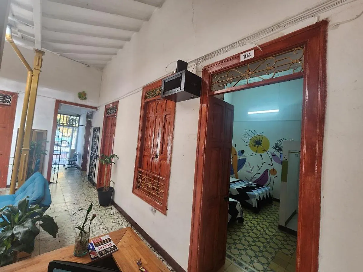 ゲストハウス Hostal Casa Linda Medellin, Centro